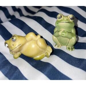 2 Pc Vintage Frog Pencil Topper Hard Plastic Made in Hong Kong Anthropomorphic